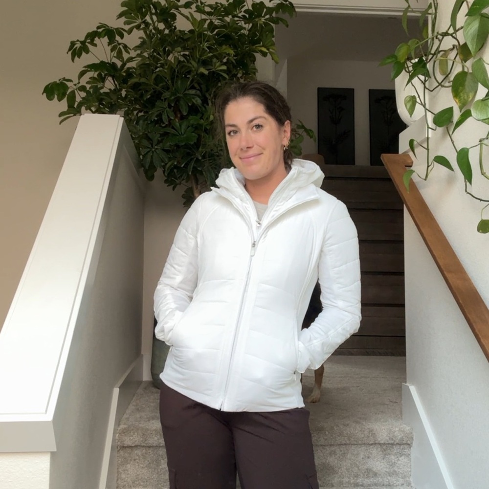 White lululemon another mile jacket